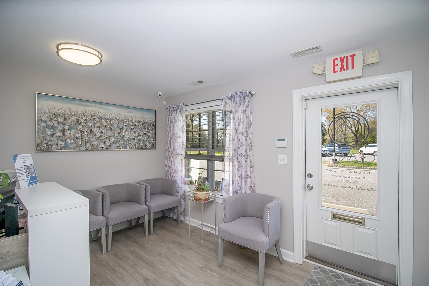 Welcoming reception area with comfortable seating.